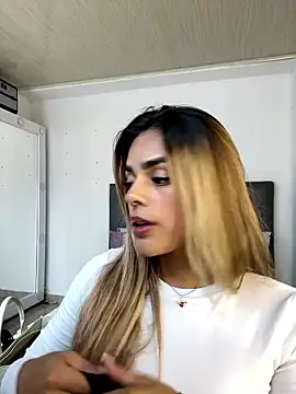 ZoeJohnsoon online show from 01/08/26, 03:25