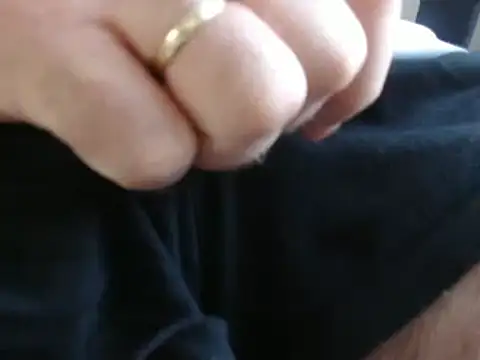 steelwings1976 online show from 10/21/25, 07:09