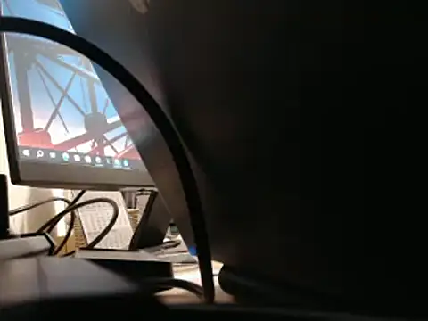 steelwings1976 online show from 12/15/25, 11:09