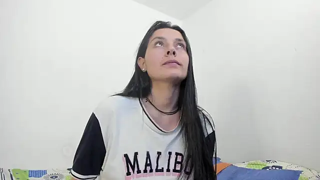 Nathaly love96 online show from 12/10/24, 12:06