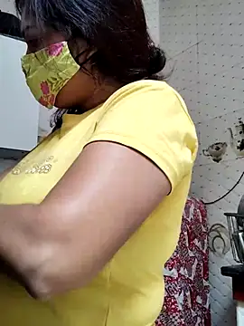 illay love online show from 11/27/25, 05:53