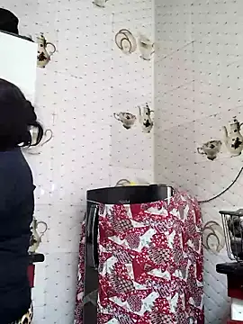 illay love online show from 01/10/26, 06:37