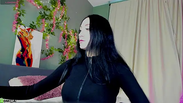 Margaret Clark  online show from 04/21/26, 11:38