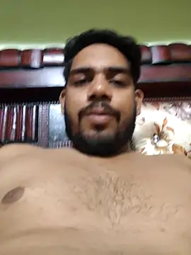 Snapshot of Rajsingh9650 chatting on 10/27/25, 05:06 Rajsingh9650 online show from 10/27/25, 05:06