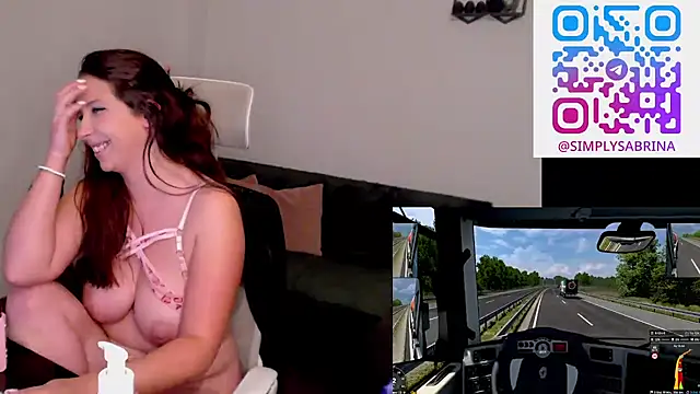 Snapshot of AustrianGirl99 chatting on 05/16/26, 07:34 AustrianGirl99 online show from 05/16/26, 07:34