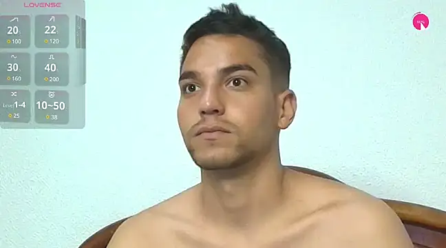 Snapshot of Leandro_valenzuela chatting on 02/03/25, 04:46 Leandro valenzuela online show from 02/03/25, 04:46