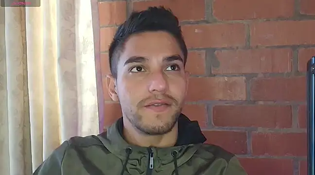 Snapshot of Leandro_valenzuela chatting on 02/11/25, 05:29 Leandro valenzuela online show from 02/11/25, 05:29