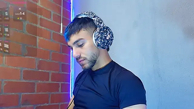 Snapshot of Leandro_valenzuela chatting on 11/20/25, 04:29 Leandro valenzuela online show from 11/20/25, 04:29