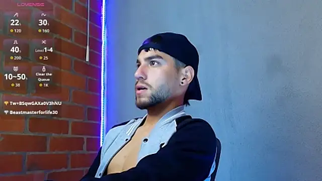 Snapshot of Leandro_valenzuela chatting on 01/06/26, 04:54 Leandro valenzuela online show from 01/06/26, 04:54