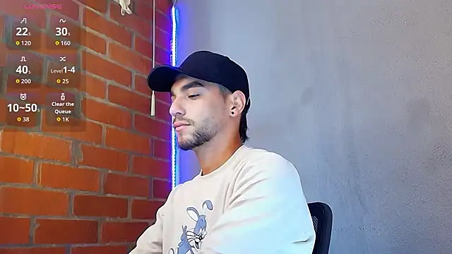 Snapshot of Leandro_valenzuela chatting on 01/07/26, 06:54 Leandro valenzuela online show from 01/07/26, 06:54