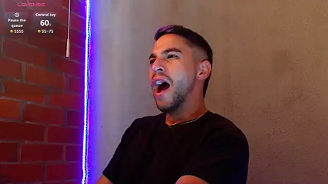 Snapshot of Leandro_valenzuela chatting on 02/10/26, 01:26 Leandro valenzuela online show from 02/10/26, 01:26