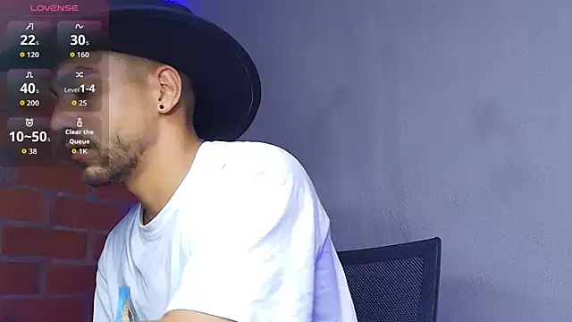 Snapshot of Leandro_valenzuela chatting on 03/09/26, 12:25 Leandro valenzuela online show from 03/09/26, 12:25