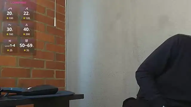 Leandro valenzuela online show from 04/23/26, 01:46