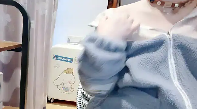 Snapshot of arena1357 chatting on 12/06/24, 11:14 arena1357 online show from 12/06/24, 11:14