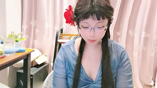 Snapshot of arena1357 chatting on 05/03/26, 01:28 arena1357 online show from 05/03/26, 01:28