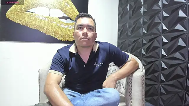 Snapshot of Jhonatan_Morales_S chatting on 01/16/26, 02:26 Jhonatan Morales S online show from 01/16/26, 02:26