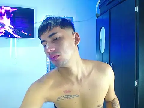 boy latino sex online show from 09/24/25, 05:22