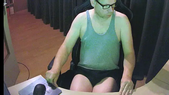 kinkyslet8 online show from 12/04/25, 09:18