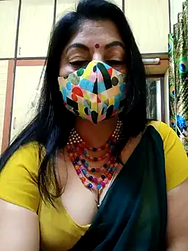 Snapshot of Ratna-777 chatting on 01/16/25, 06:48 Ratna-777 online show from 01/16/25, 06:48