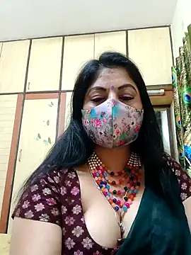 Snapshot of Ratna-777 chatting on 01/19/25, 07:15 Ratna-777 online show from 01/19/25, 07:15
