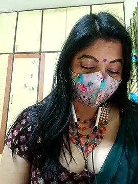 Snapshot of Ratna-777 chatting on 01/19/25, 10:17 Ratna-777 online show from 01/19/25, 10:17
