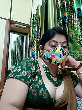 Snapshot of Ratna-777 chatting on 01/29/25, 08:14 Ratna-777 online show from 01/29/25, 08:14