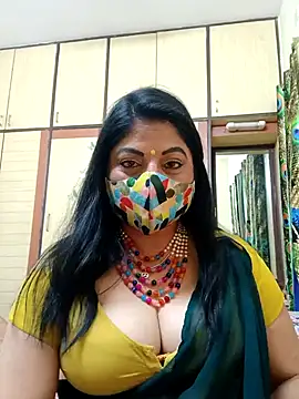 Snapshot of Ratna-777 chatting on 02/06/25, 04:25 Ratna-777 online show from 02/06/25, 04:25