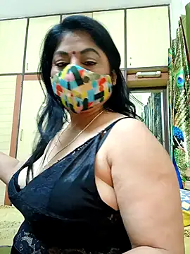 Snapshot of Ratna-777 chatting on 03/02/25, 10:27 Ratna-777 online show from 03/02/25, 10:27
