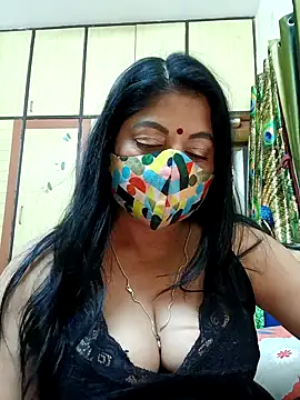 Snapshot of Ratna-777 chatting on 03/11/25, 08:09 Ratna-777 online show from 03/11/25, 08:09