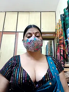 Snapshot of Ratna-777 chatting on 10/05/25, 06:39 Ratna-777 online show from 10/05/25, 06:39