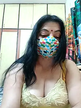 Snapshot of Ratna-777 chatting on 10/09/25, 06:17 Ratna-777 online show from 10/09/25, 06:17