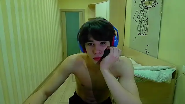 gayGamogey online show from 01/10/26, 09:16