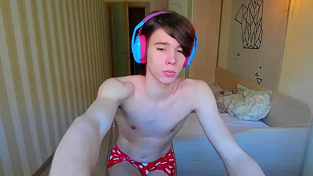 gayGamogey online show from 03/12/26, 11:49