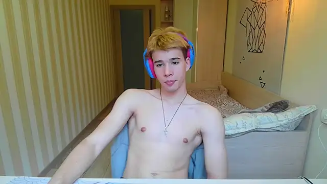 gayGamogey online show from 06/05/26, 10:54