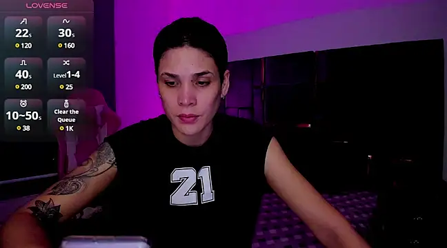 Charlee pink online show from 03/06/25, 03:24