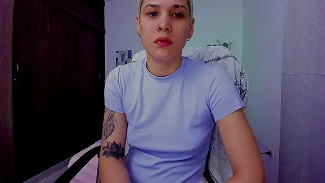 Charlee pink online show from 09/26/25, 01:31