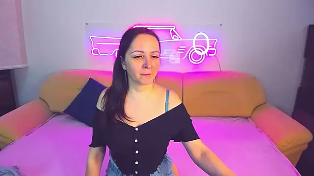 AngellLika online show from 01/10/25, 06:20