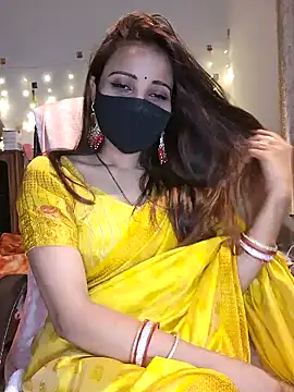 Snapshot of Cute-Tara chatting on 01/04/25, 02:04 Cute-Tara online show from 01/04/25, 02:04