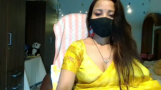 Snapshot of Cute-Tara chatting on 01/25/25, 04:46 Cute-Tara online show from 01/25/25, 04:46