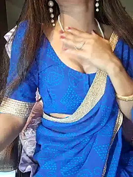 Snapshot of Cute-Tara chatting on 02/02/25, 04:22 Cute-Tara online show from 02/02/25, 04:22