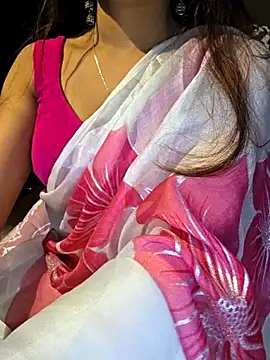 Snapshot of Cute-Tara chatting on 02/16/25, 03:48 Cute-Tara online show from 02/16/25, 03:48