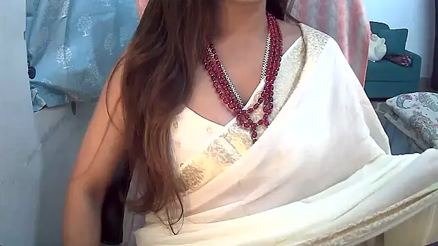 Snapshot of Cute-Tara chatting on 09/27/25, 02:00 Cute-Tara online show from 09/27/25, 02:00