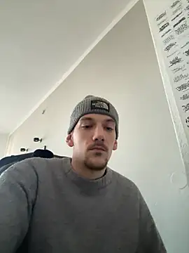 younglongdong030 online show from 03/04/26, 09:26