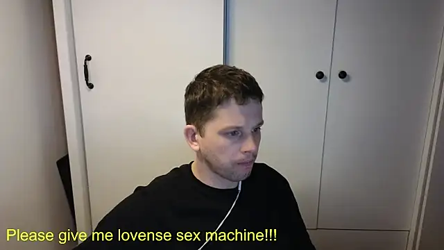 BigL0ve online show from 04/22/26, 02:29