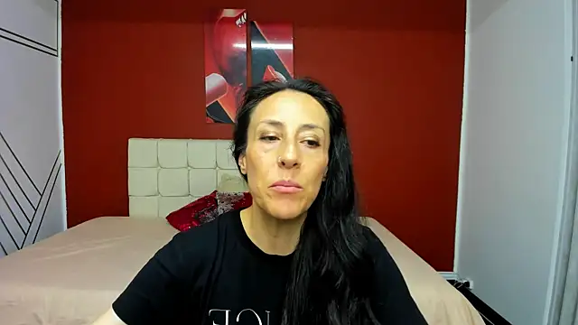 Abrillee1 online show from 12/29/24, 02:06