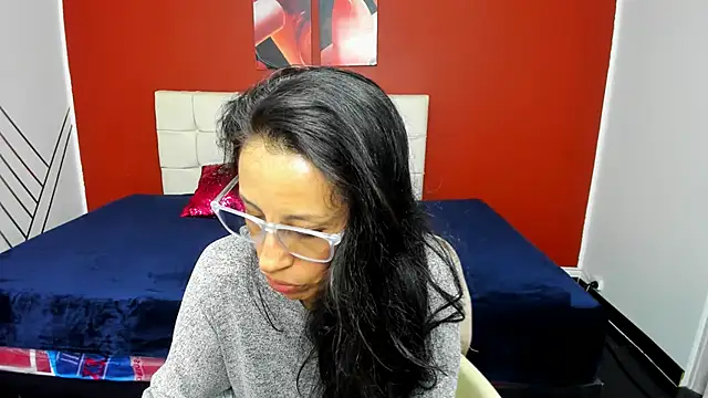 Abrillee1 online show from 01/08/25, 07:34