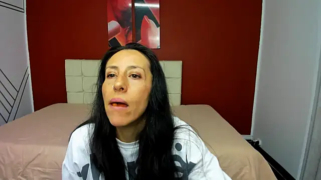 Abrillee1 online show from 01/19/25, 03:08