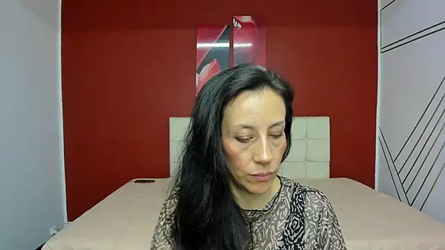 Abrillee1 online show from 02/04/25, 10:34