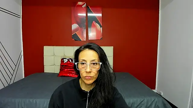 Abrillee1 online show from 02/10/25, 11:02