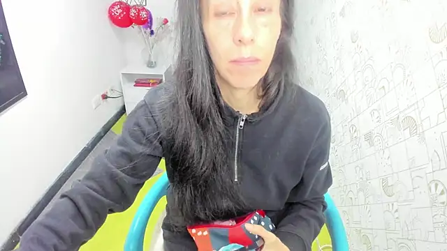 Abrillee1 online show from 03/14/25, 11:45